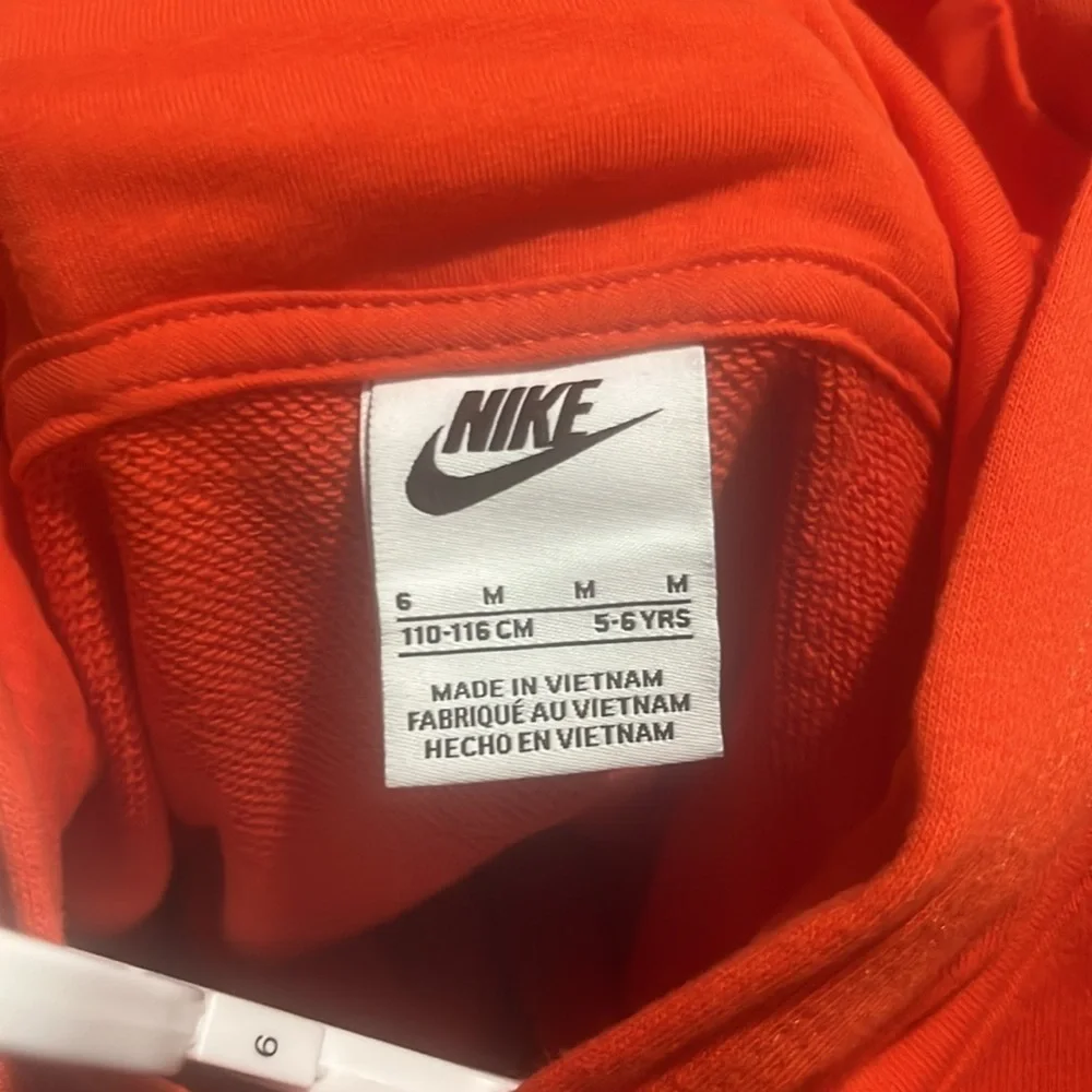 NWT Nike Kids Matching Set Red and Purple Retail $85 - Picture 9 of 9